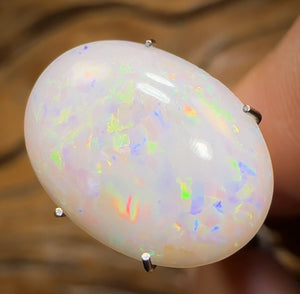 Auction Fall-Through = Your Gain! š„ Now More Than 50% Off RRP šØ 4.15cts - South Australian White Opal. RECUTTERāS DELIGHT