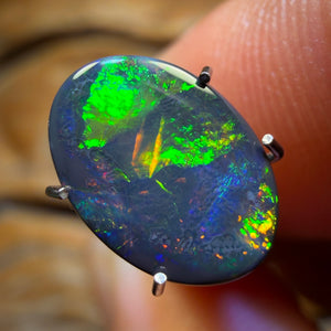 1.8cts - Gem Lightning Ridge Black Opal
