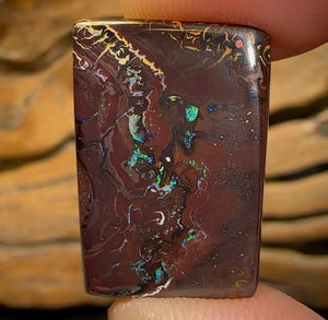 19.2cts - Queensland Boulder Opal Double Sided - Opal Whisperers