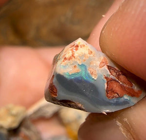 136.6cts - 15x Lightning Ridge Black Opal Rubs - Opal Whisperers