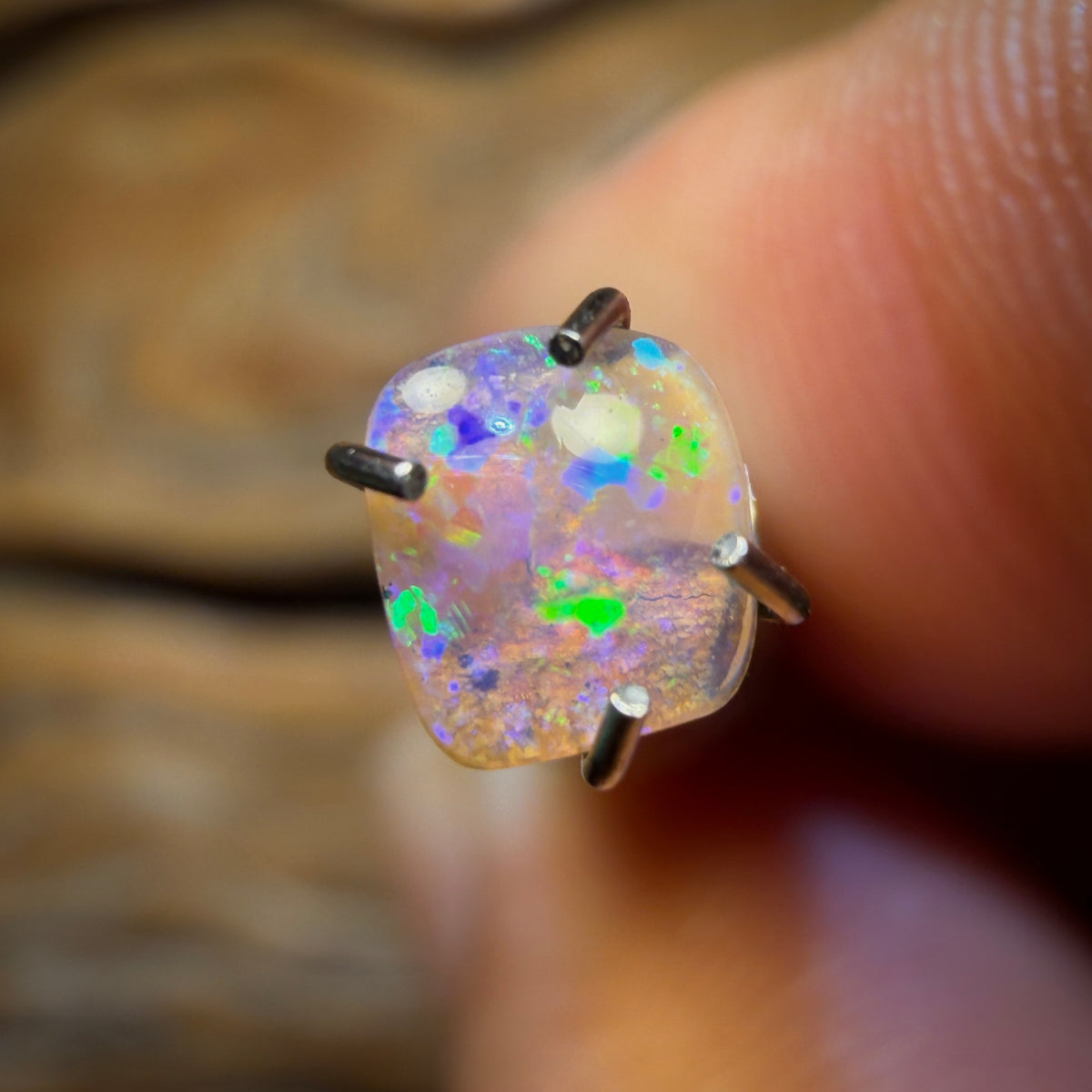 0.2cts - Solid Australian Boulder Pipe Opal