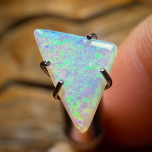 0.2cts - South Australian Crystal Opal