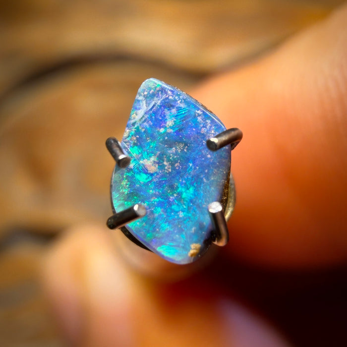 0.35cts - Australian Boulder Seam Opal from Queensland
