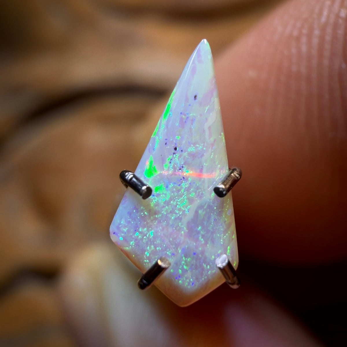 0.3cts - South Australian Crystal Opal