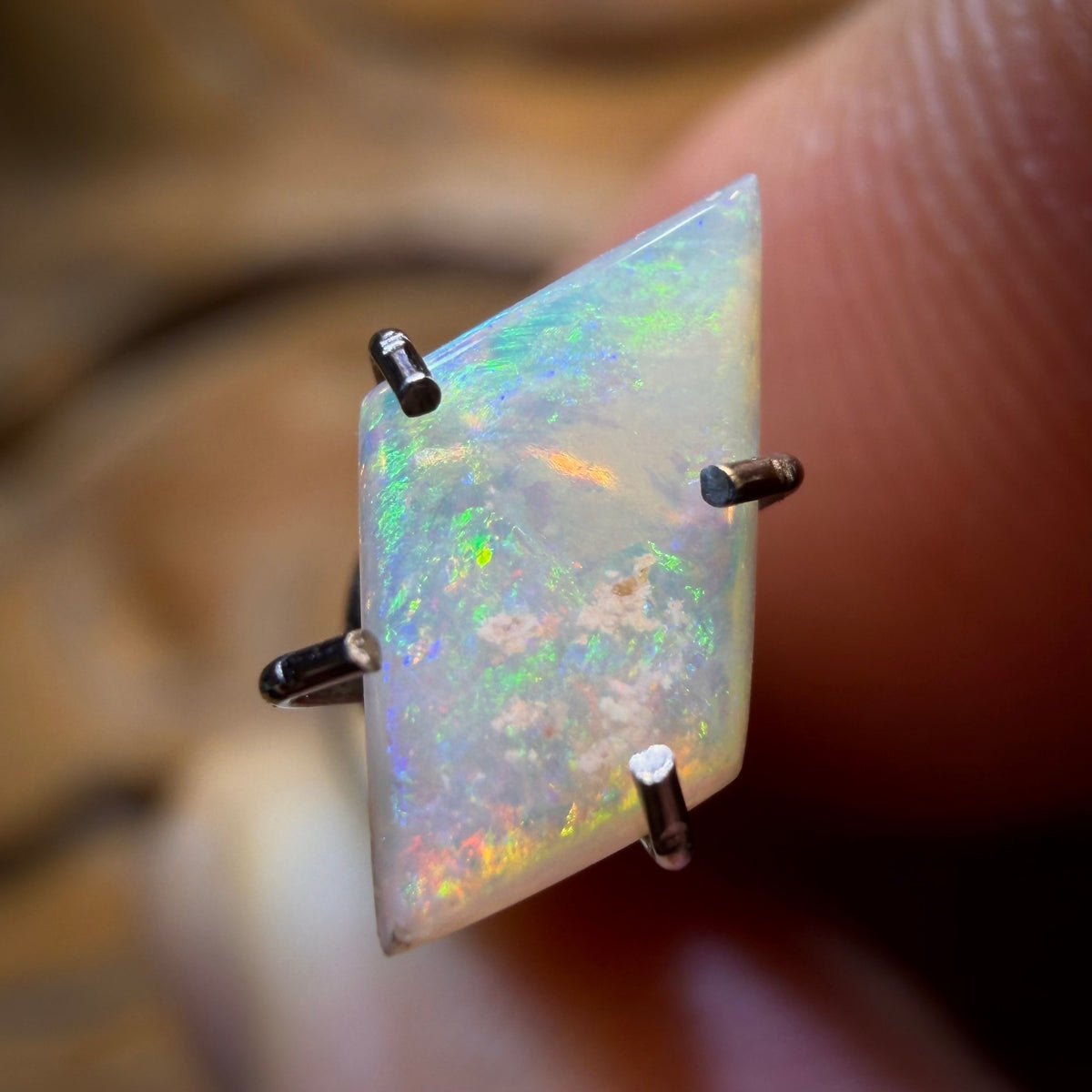 0.3cts - South Australian Crystal Opal