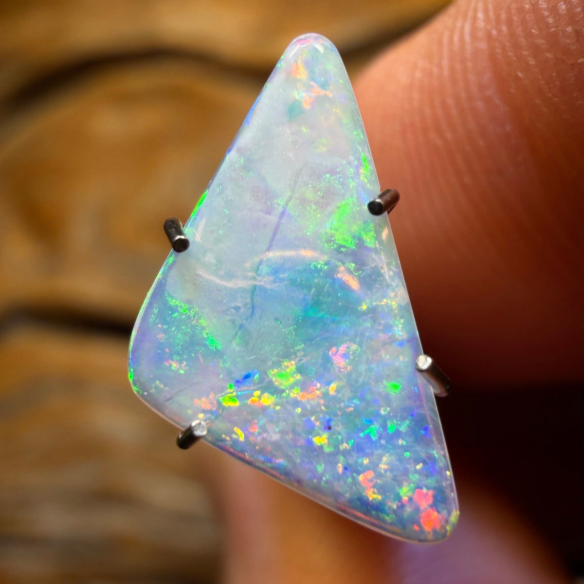 0.45cts - South Australian Crystal Opal
