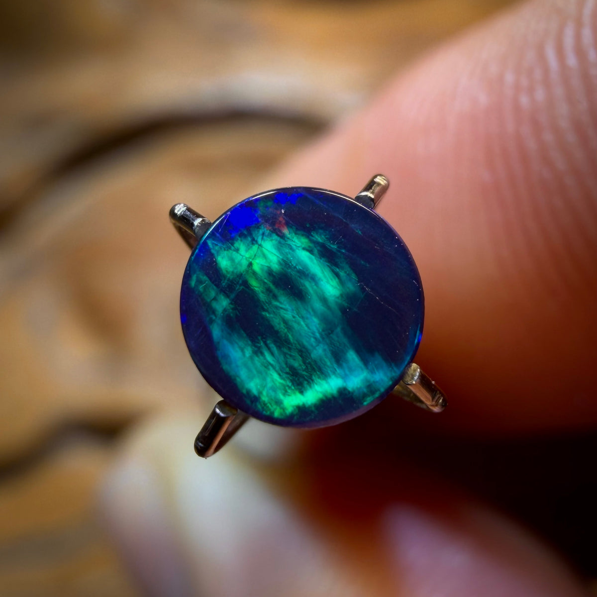 0.46cts - Australian Boulder Opal Doublet