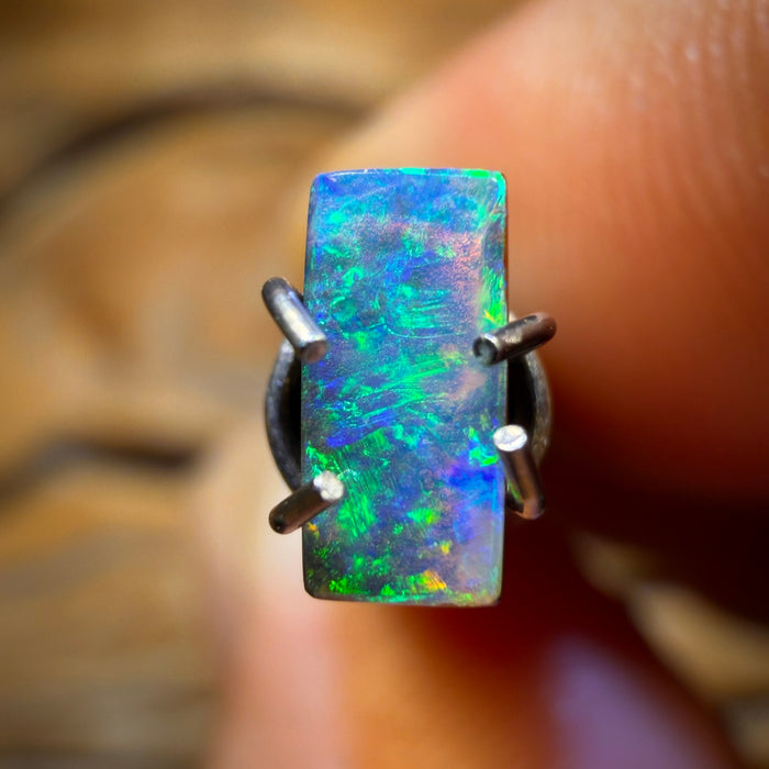 0.4cts - Queensland Boulder Seam Opal from Winton