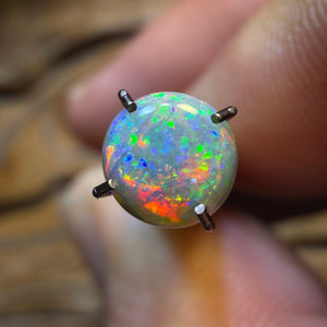 0.55cts - Dark Opal from Lightning Ridge