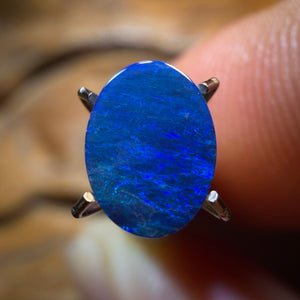 0.7cts - Australian Boulder Opal Doublet