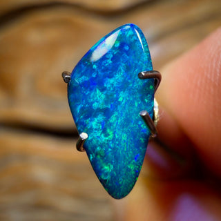 0.7cts - Lightning Ridge Opal Doublet
