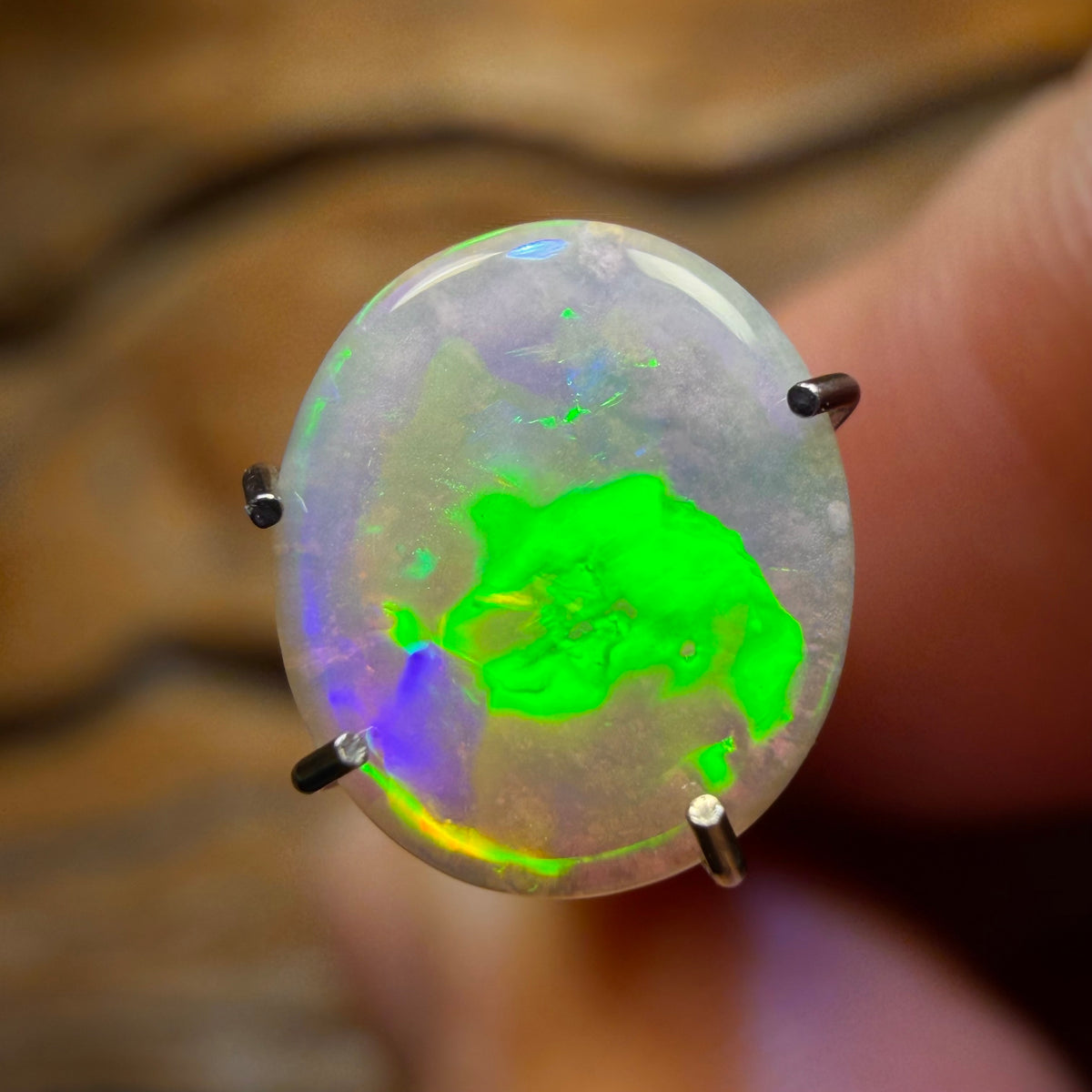 0.95cts - South Australian White Opal