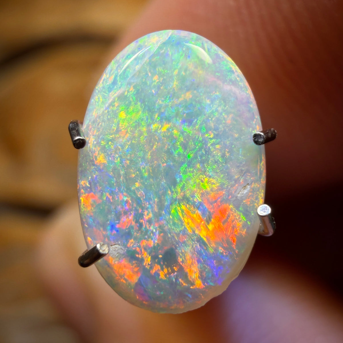 0.9cts - South Australian Crystal Opal from Coober Pedy