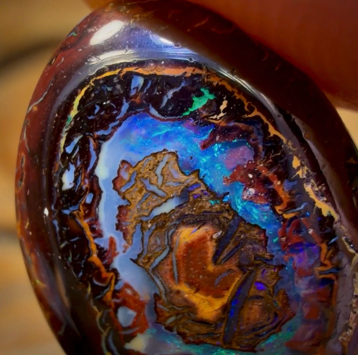 10.2cts - Yowah Nut Kernel Opal. Australian Boulder Opal