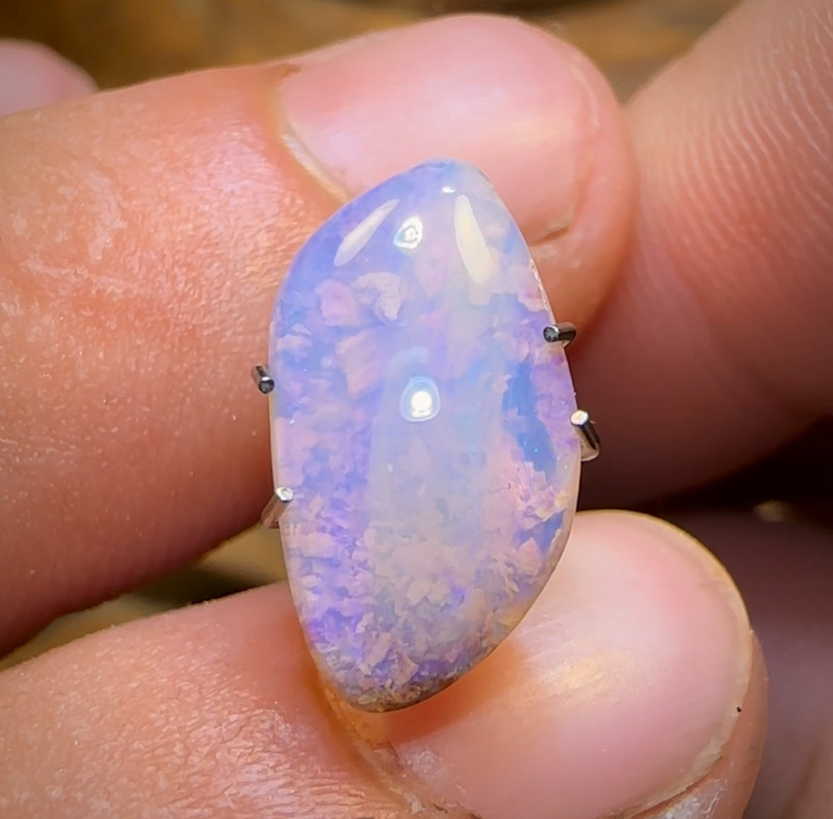 🔨 AUCTION 🔨 2.55cts - Australian Boulder Pipe Opal