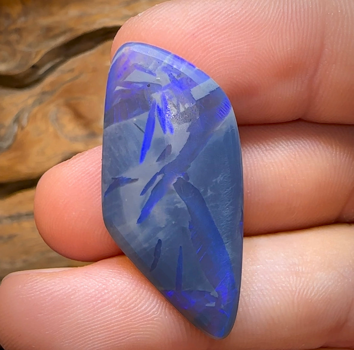25.5cts - Large Australian Black Opal from Lightning Ridge. Heritage Collection - Opal Whisperers