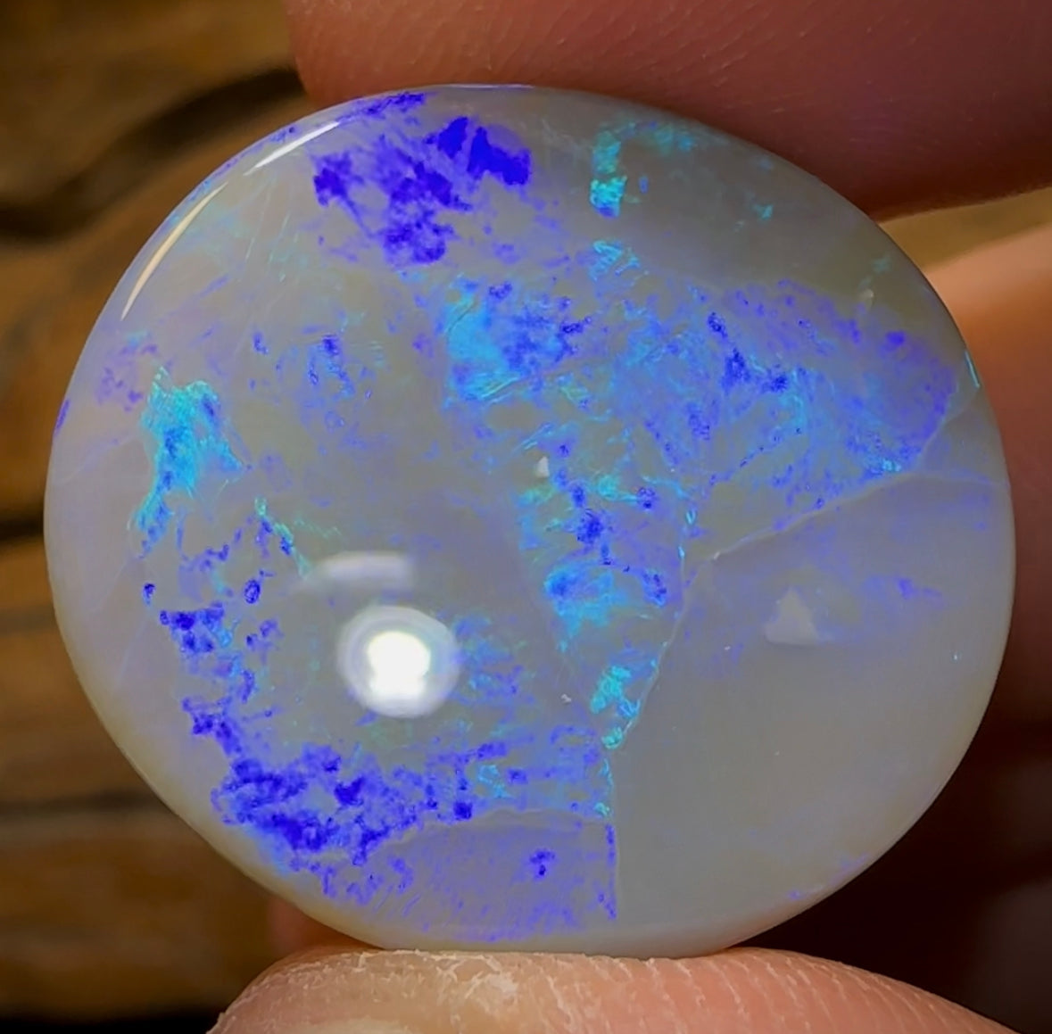 29.9cts - Dark Opal from Lightning Ridge - Opal Whisperers