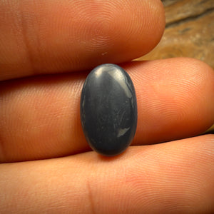 6.3cts - Black Opal from Lightning Ridge