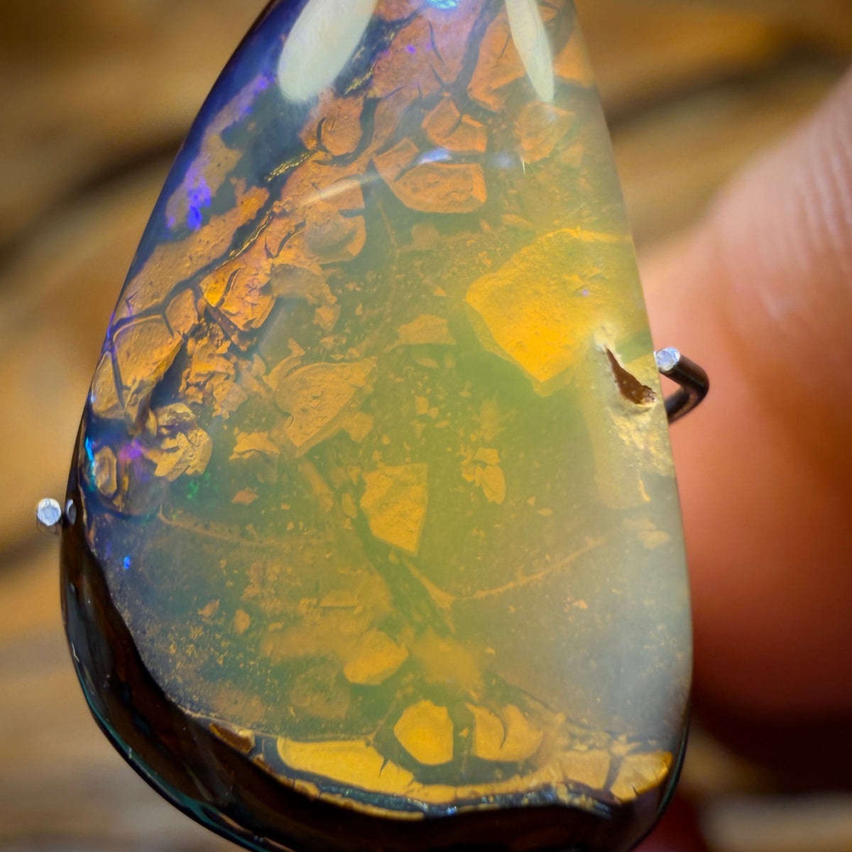 9.3cts - Nice Suspended Rockpool Yowah Nut Crystal Centre Opal. Australian Boulder Opal
