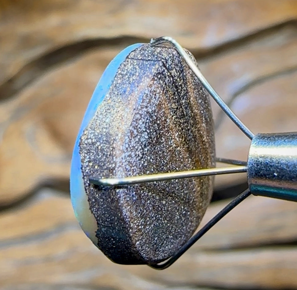 11.5cts - Australian Boulder Seam Opal. Full face - Opal Whisperers