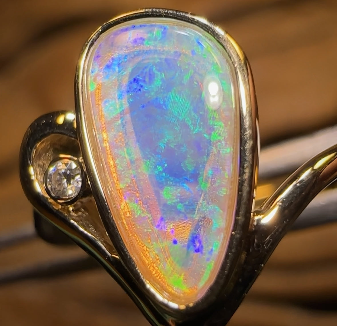 14k Gold - South Australian Crystal Opal Ring