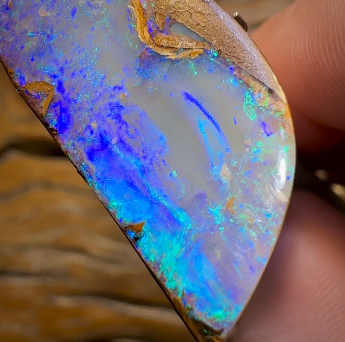 25.5cts - ‘Currents’ Top Queensland Boulder Opal from Yowah