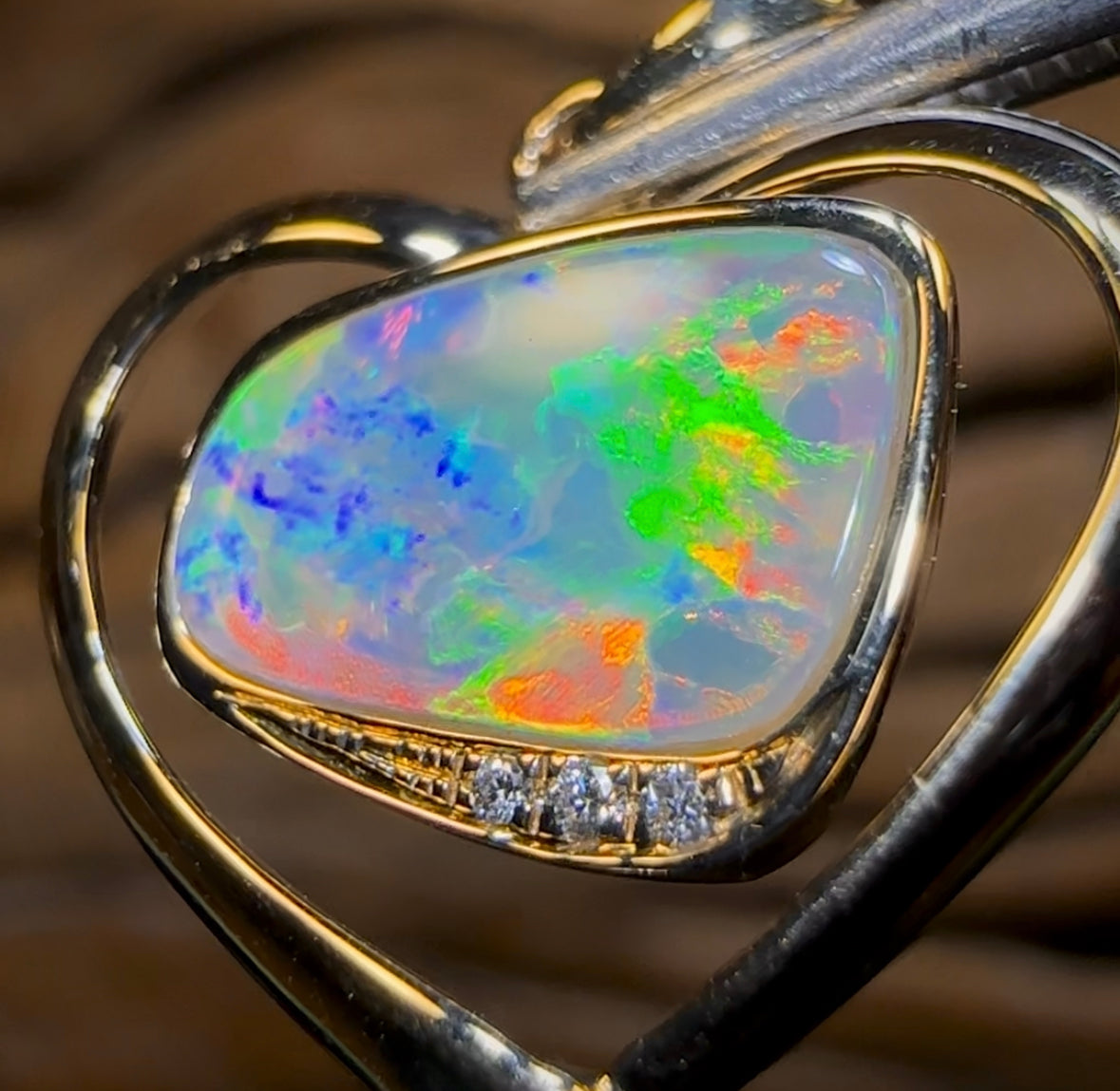 14k Gold - Solid South Australian Crystal Opal Pendant - Opal Whisperers