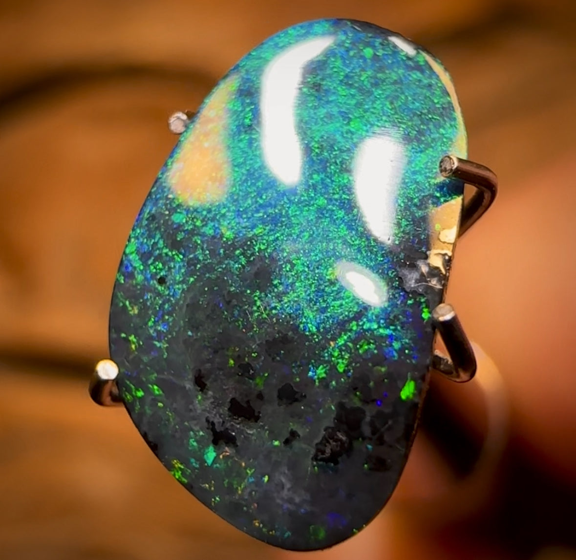 2.15cts - Queensland Boulder Seam Opal