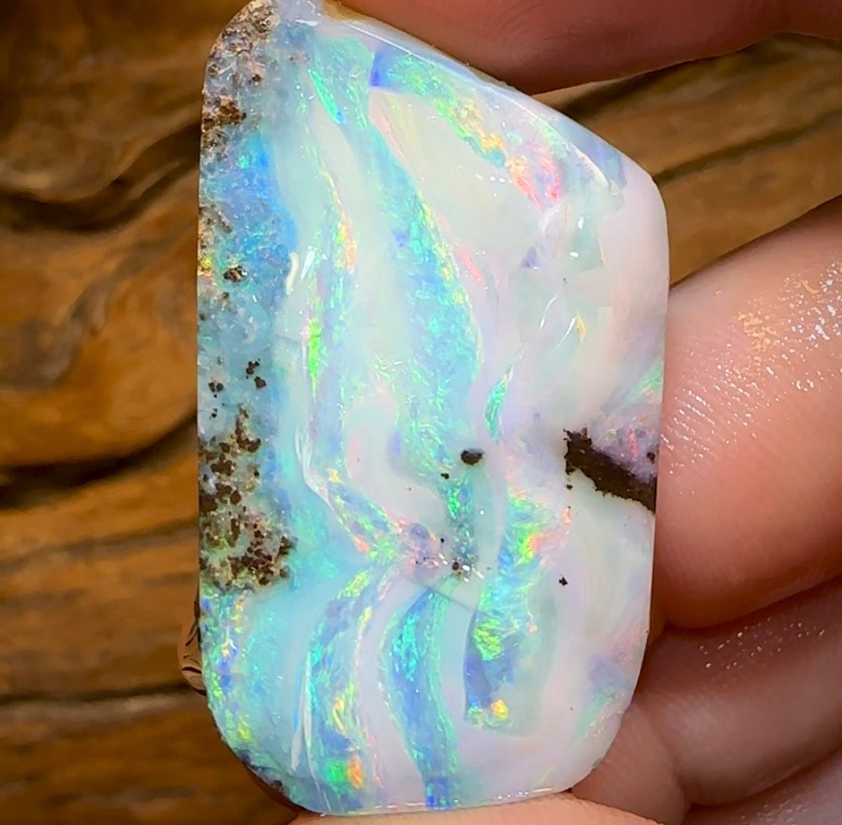 72.6cts - Australian Boulder Opal Rub. Natural Split - Opal Whisperers