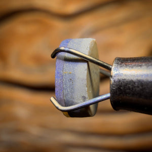 🔨 AUCTION 🔨 0.85cts - Lightning Ridge Opal Doublet. RECUTTERS DELIGHT