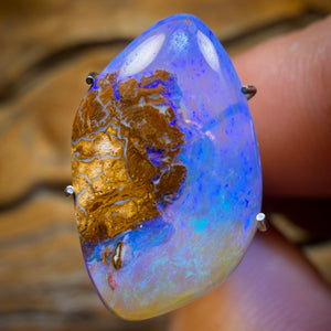 🔨 AUCTION 🔨 Reserve 💎 High Roller Banger Auction 💎 3.8cts - Yowah Nut Crystal Centre Opal. Australian Boulder Opal
