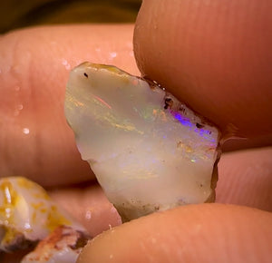 🔨 AUCTION 🔨 37.5cts - 20x South Australian Rare Mintabie Opal Rough Parcel