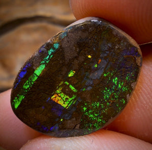 12.2cts - Queensland Boulder Seam Opal