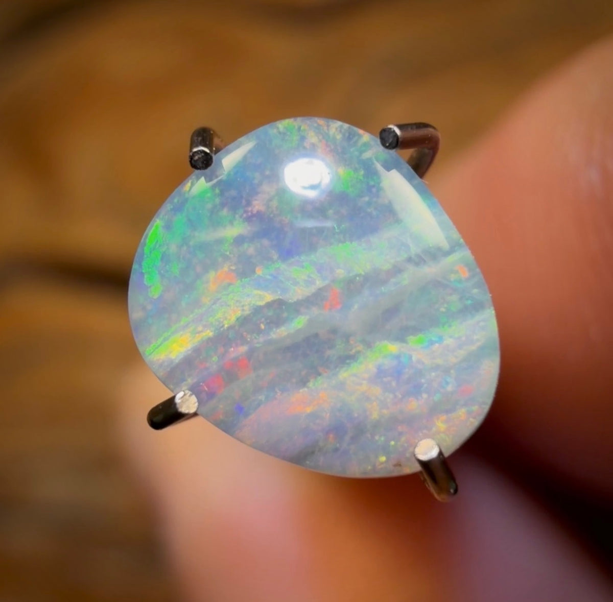 0.95cts - Queensland Boulder Seam Opal from Winton. Australian Opal BARGAIN