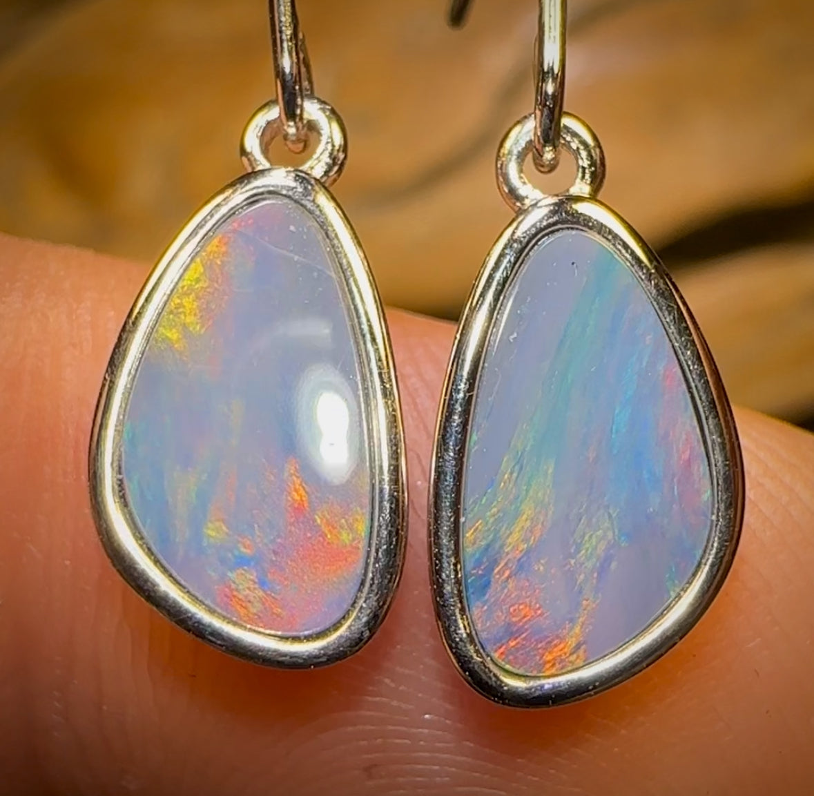 Auction Fall-Through = Your Gain! 🔥 Now More Than 50% Off RRP 🚨 Sterling Silver - Australian Boulder Opal Doublet Hook Earrings