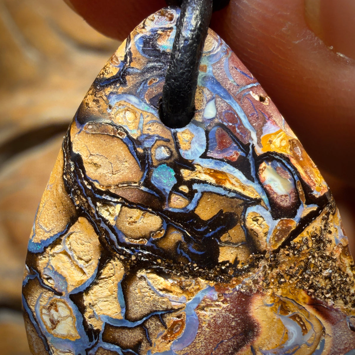 🔨 AUCTION 🔨 33 x 23mm - Drilled Tribal Queensland Boulder Opal Necklace