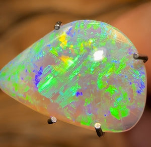 1.3cts - Lightning Ridge Dark Opal