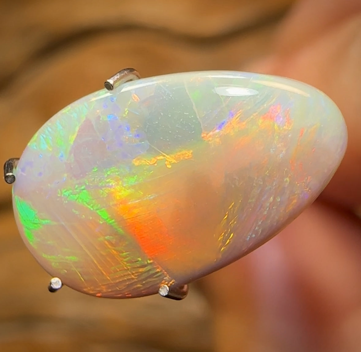 2.2cts - Lightning Ridge Dark Opal