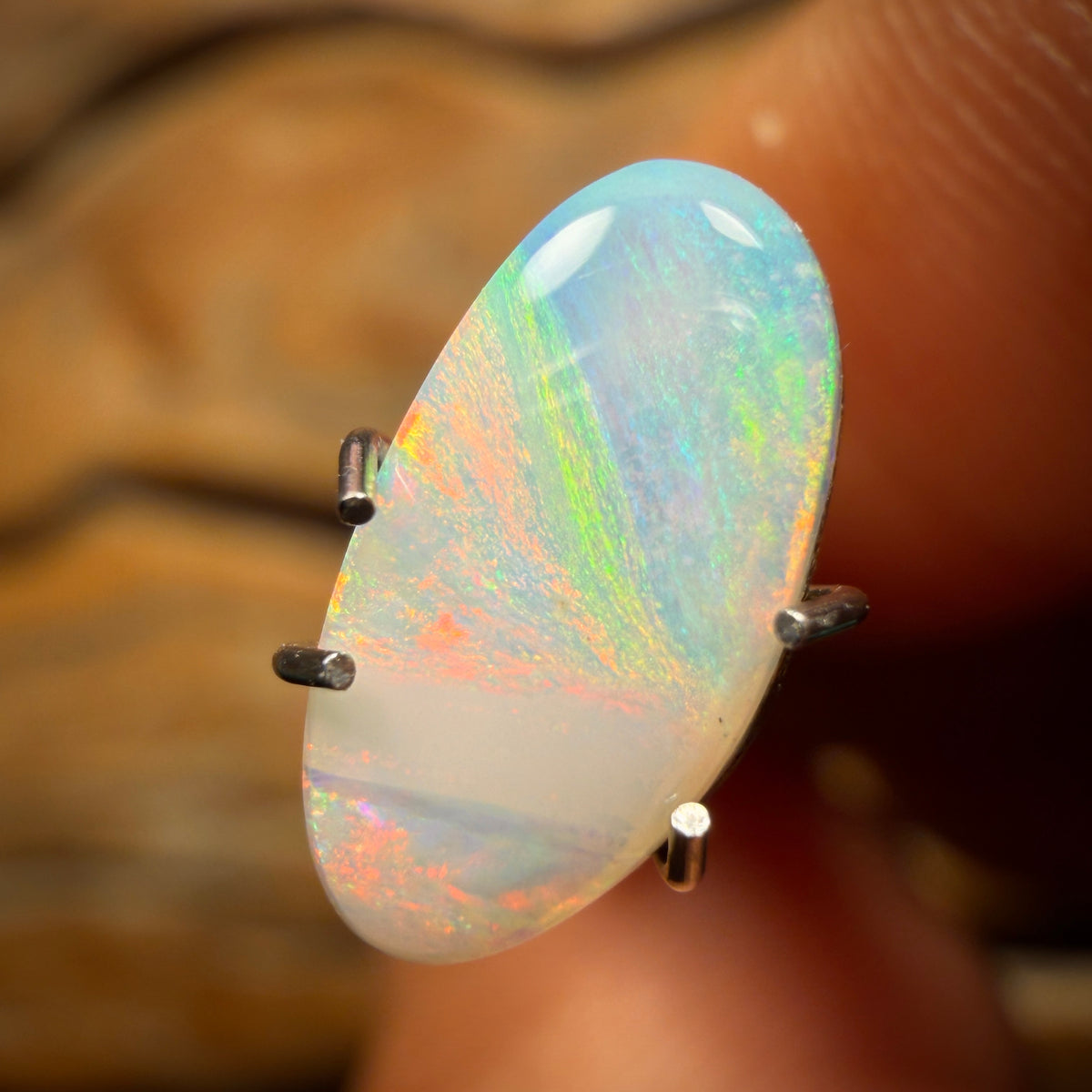 0.9cts - Skyscape Queensland Boulder Seam Opal from Winton