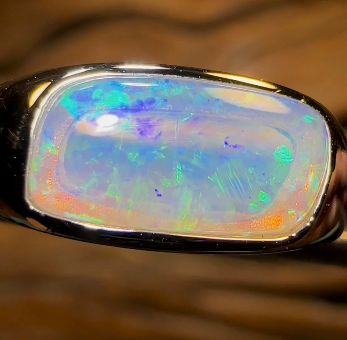 14k White Gold - Solid South Australian Crystal Opal Unisex Ring - Opal Whisperers