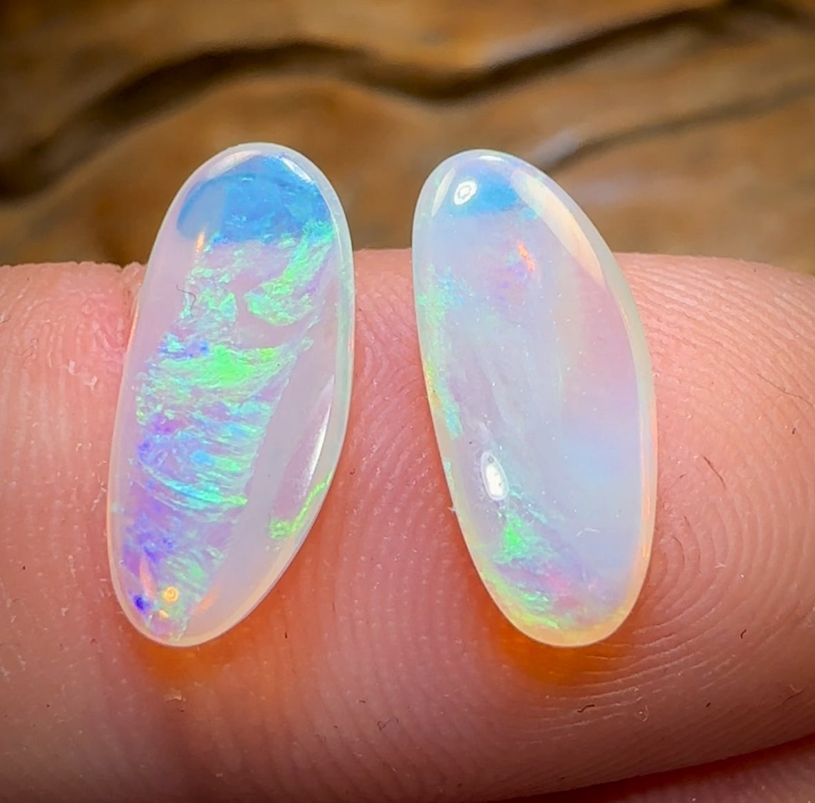 2.9cts - Lightning Ridge Crystal Opal Pair