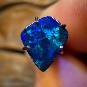 Roadshow Bargain Card! 0.65cts - Lightning Ridge Opal Doublet