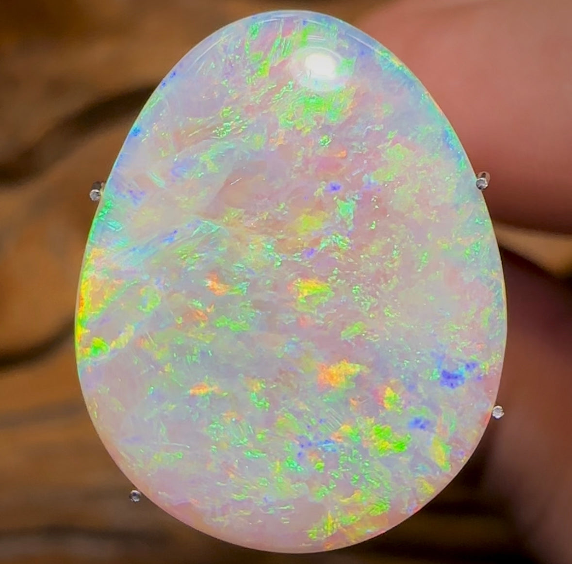 6.4cts - Lightning Ridge Light Opal. Gem Quality - Opal Whisperers