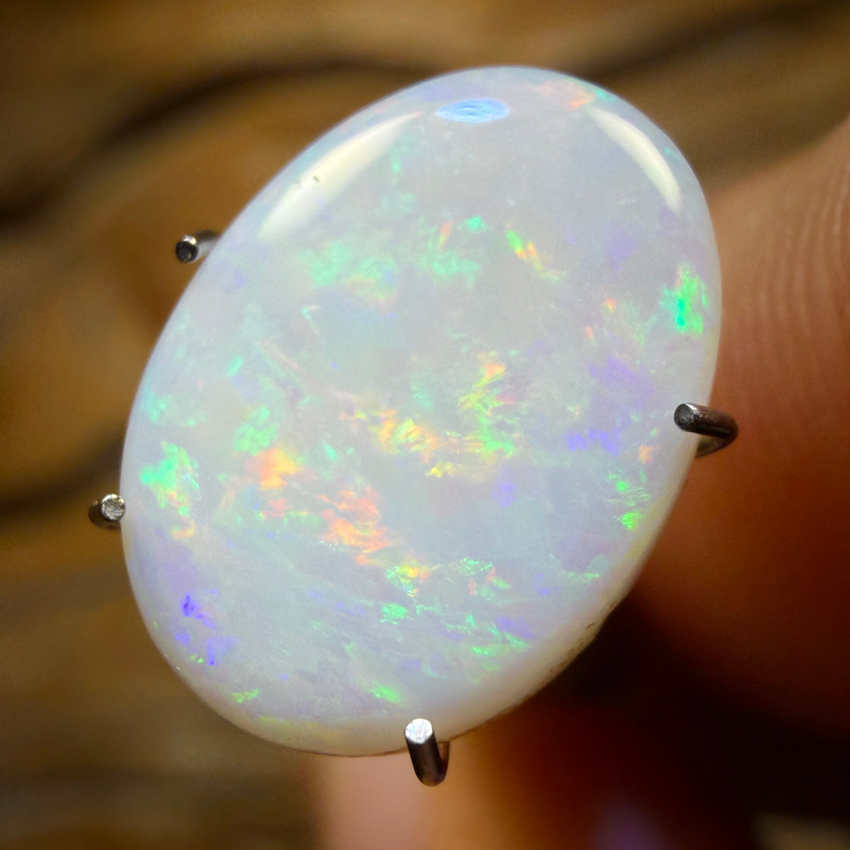 Bargain Card! 1.8cts - South Australian White Opal from Coober Pedy