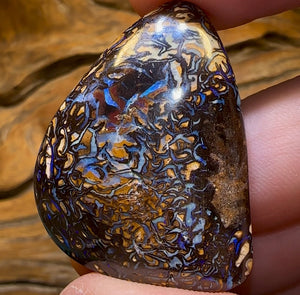 84.3cts - Queensland Boulder Tribal Opal. Double Sided Heavily Discounted - Opal Whisperers