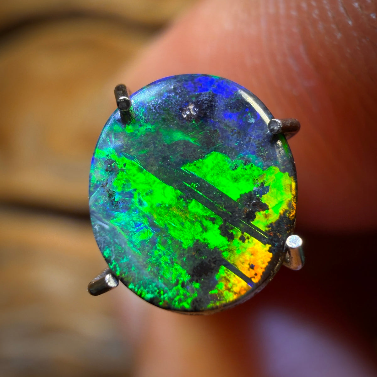 1.35cts - Australian Boulder Seam Opal from Winton