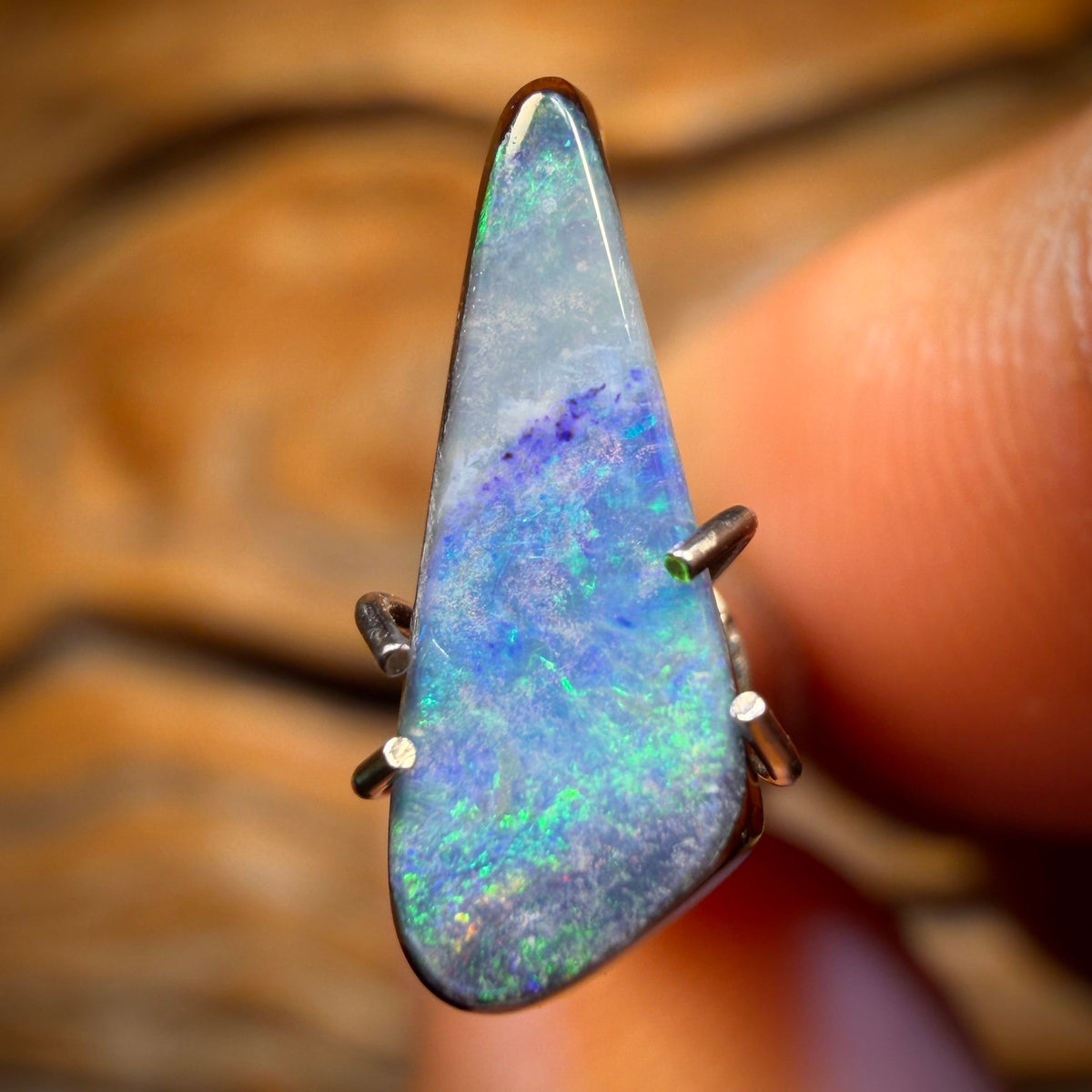 1.4cts - Australian Boulder Seam Opal