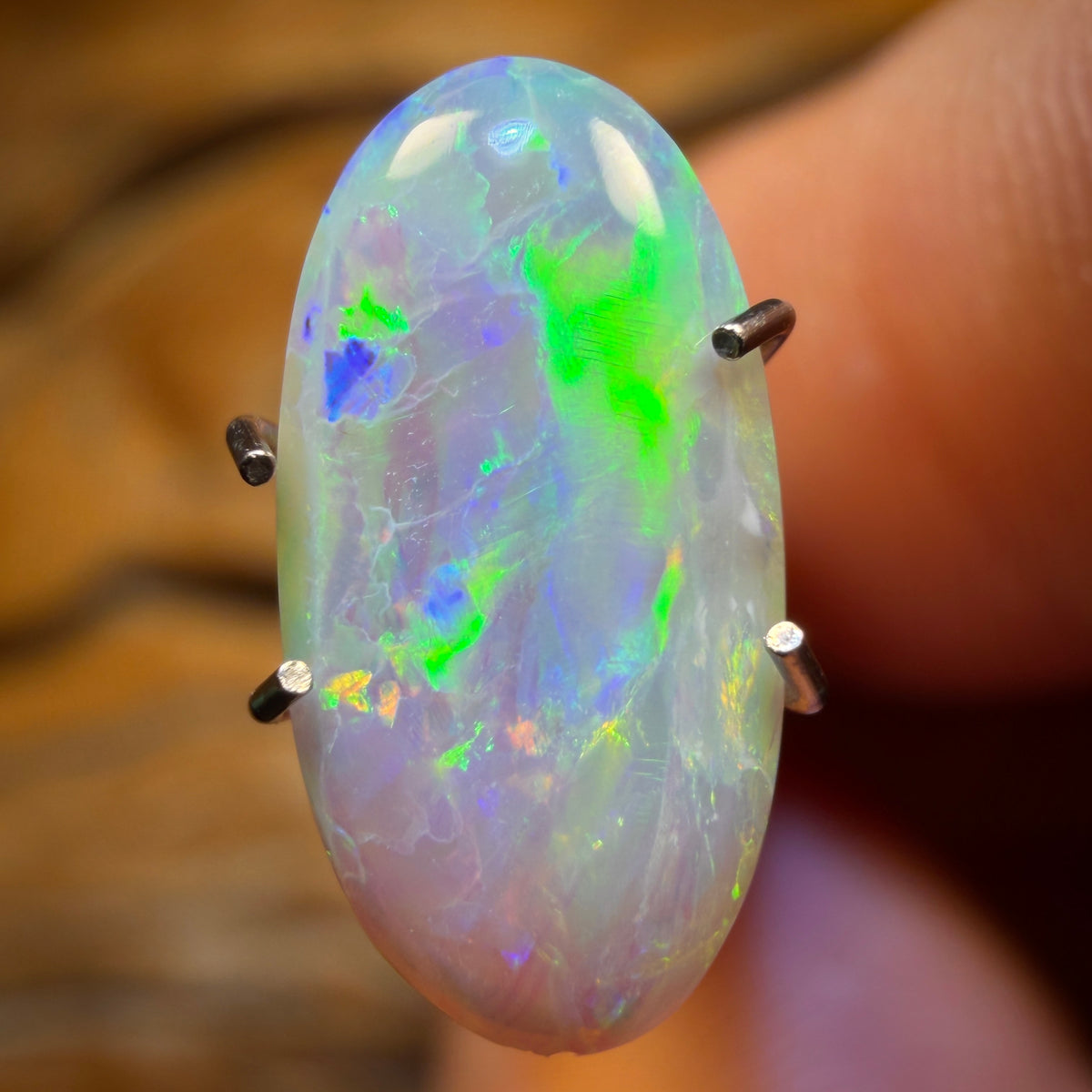 1.4cts - Dark Opal from Lightning Ridge