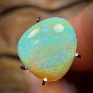 1.4cts - Solid Australian Boulder Pipe Crystal Opal