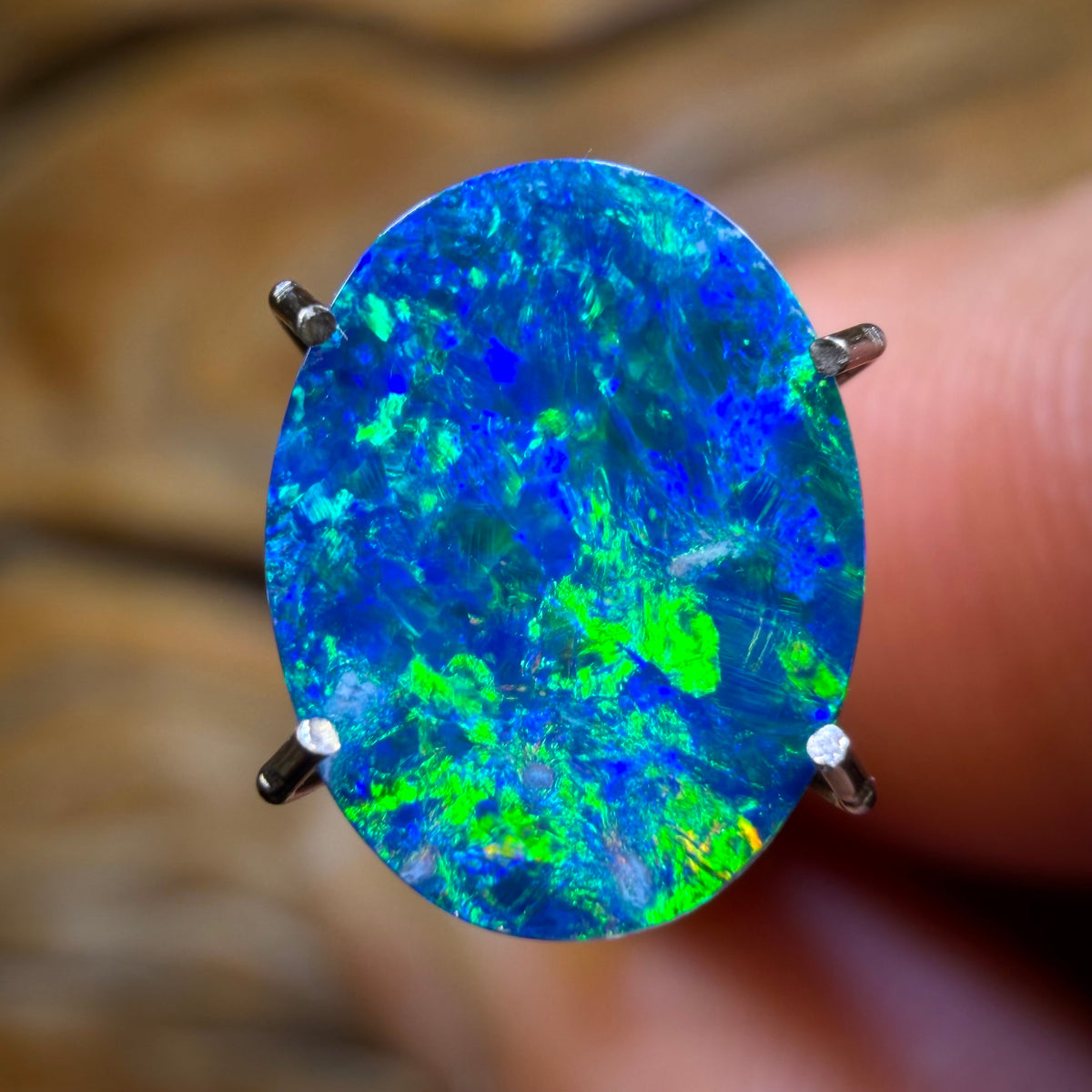 1.55cts - Australian Boulder Opal Doublet
